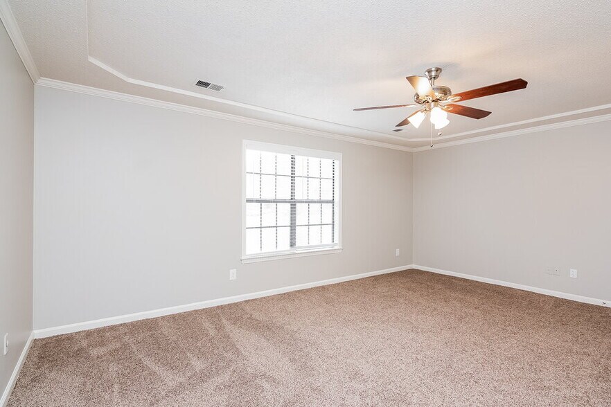 Building Photo - 2080 Beckenham Cove