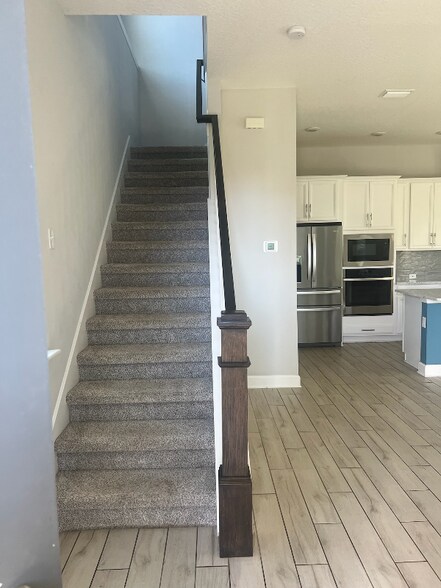 Building Photo - 7400 Beach Walk Pl