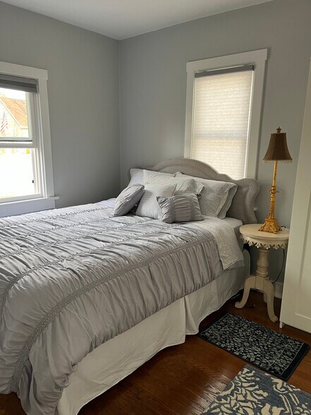 Queen bed. - 701 20th St S