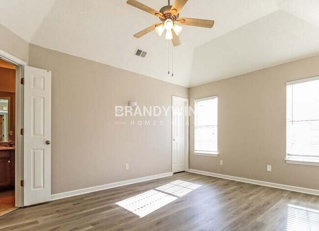 Building Photo - 6843 Kerry Valley Ln