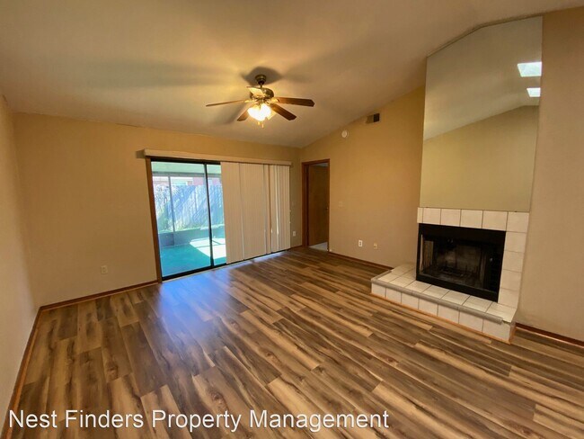 Building Photo - 3 br, 2 bath House - 2371 Ironstone Dr E