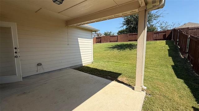Building Photo - 1829 Persimmon Dr