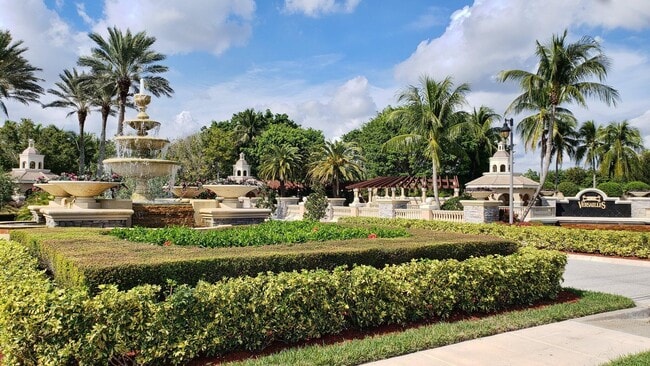 Building Photo - 3501 Collonade Dr