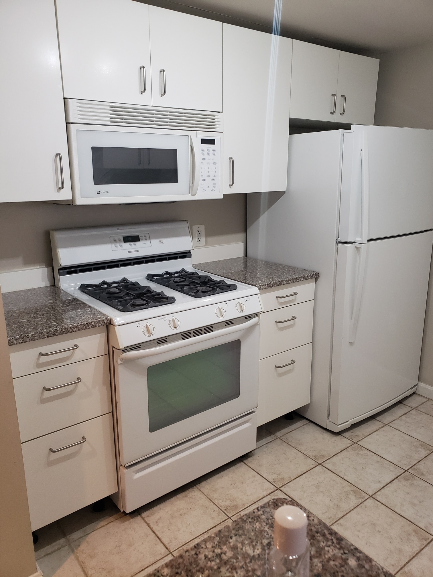 kitchen - 11710 Old Georgetown Rd