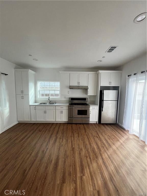 Building Photo - 170 W Montecito Ave