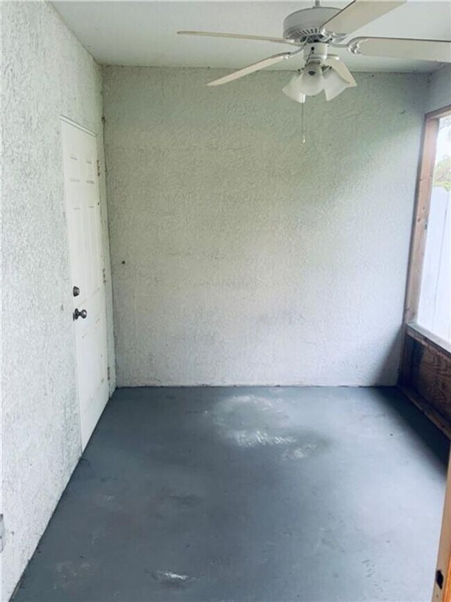 Building Photo - Charming 2-Bed, 2-Bath Home with Garage & Storage – Apply Today!