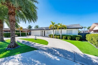 Building Photo - 1820 SW 140th Pl