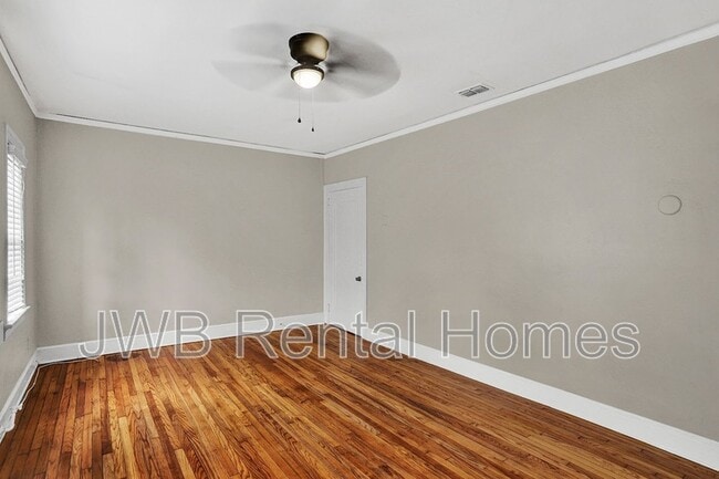 Building Photo - 1508 McDuff Ave S