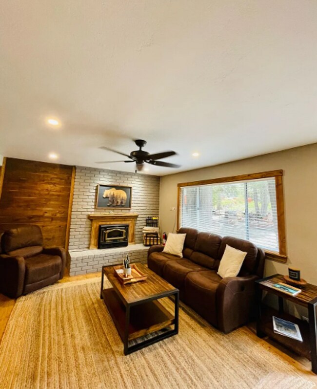 Primary Photo - Beautifully Updated Home for Rent!