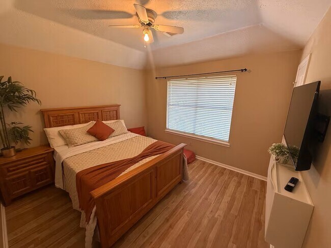Building Photo - 3310 Bluebonnet Meadows Ln