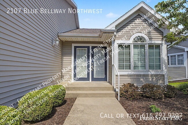 Building Photo - 2107 Blue Bell Way
