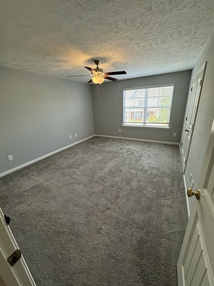 Building Photo - 3727 Selina Dr
