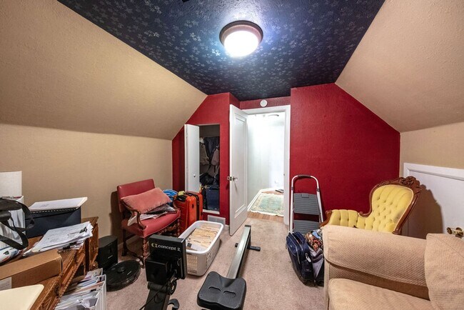 Building Photo - Charming 3brm/2ba house near Como Park!