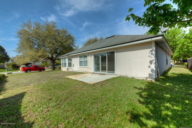 Building Photo - 8614 Derry Dr