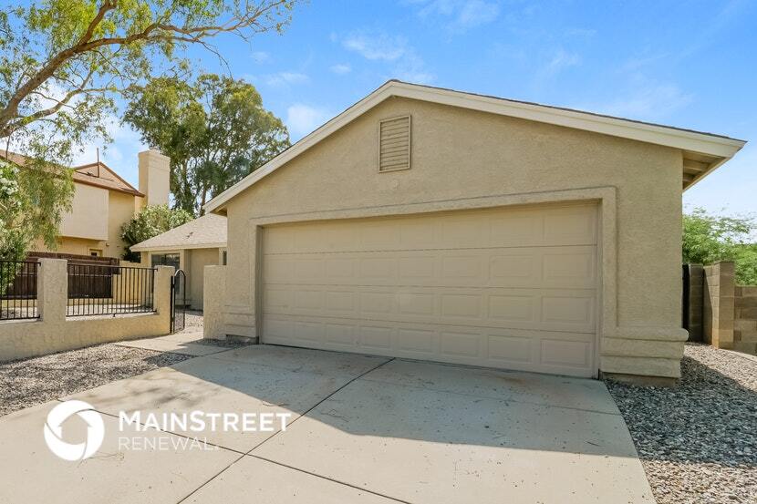 Building Photo - 5055 Nighthawk Way