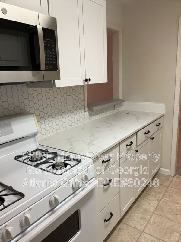 Building Photo - 1505 Augusta Dr