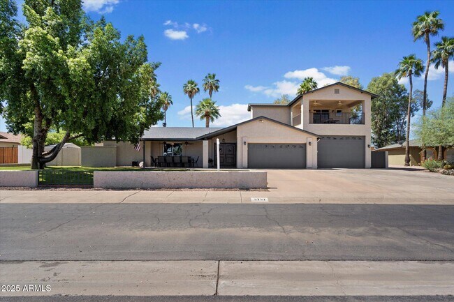 Building Photo - 5751 E Ludlow Dr