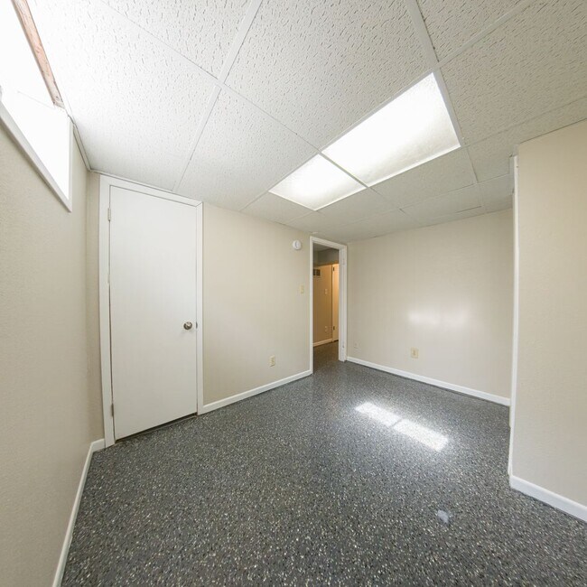 Building Photo - Updated 2-Bedroom, 1-Bath with Large Backyard