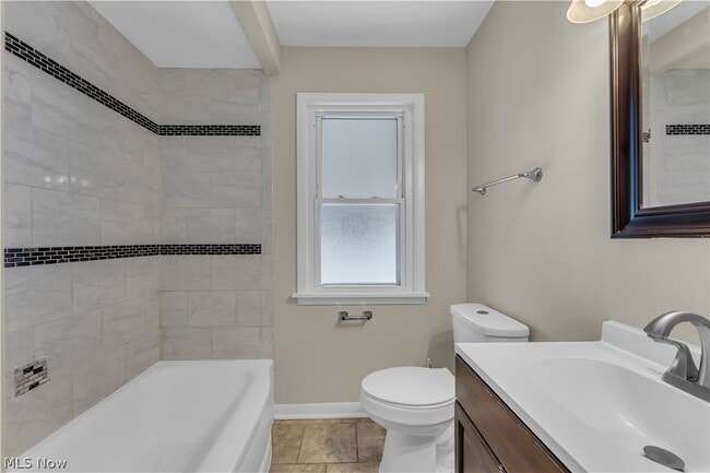 Building Photo - 23760 Puritan Ave