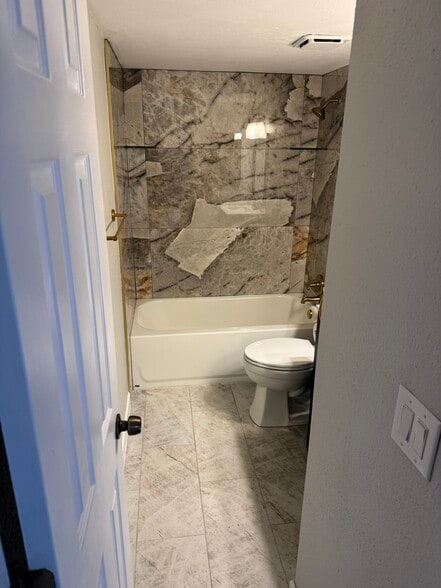 Building Photo - 3232 S Macdill Ave