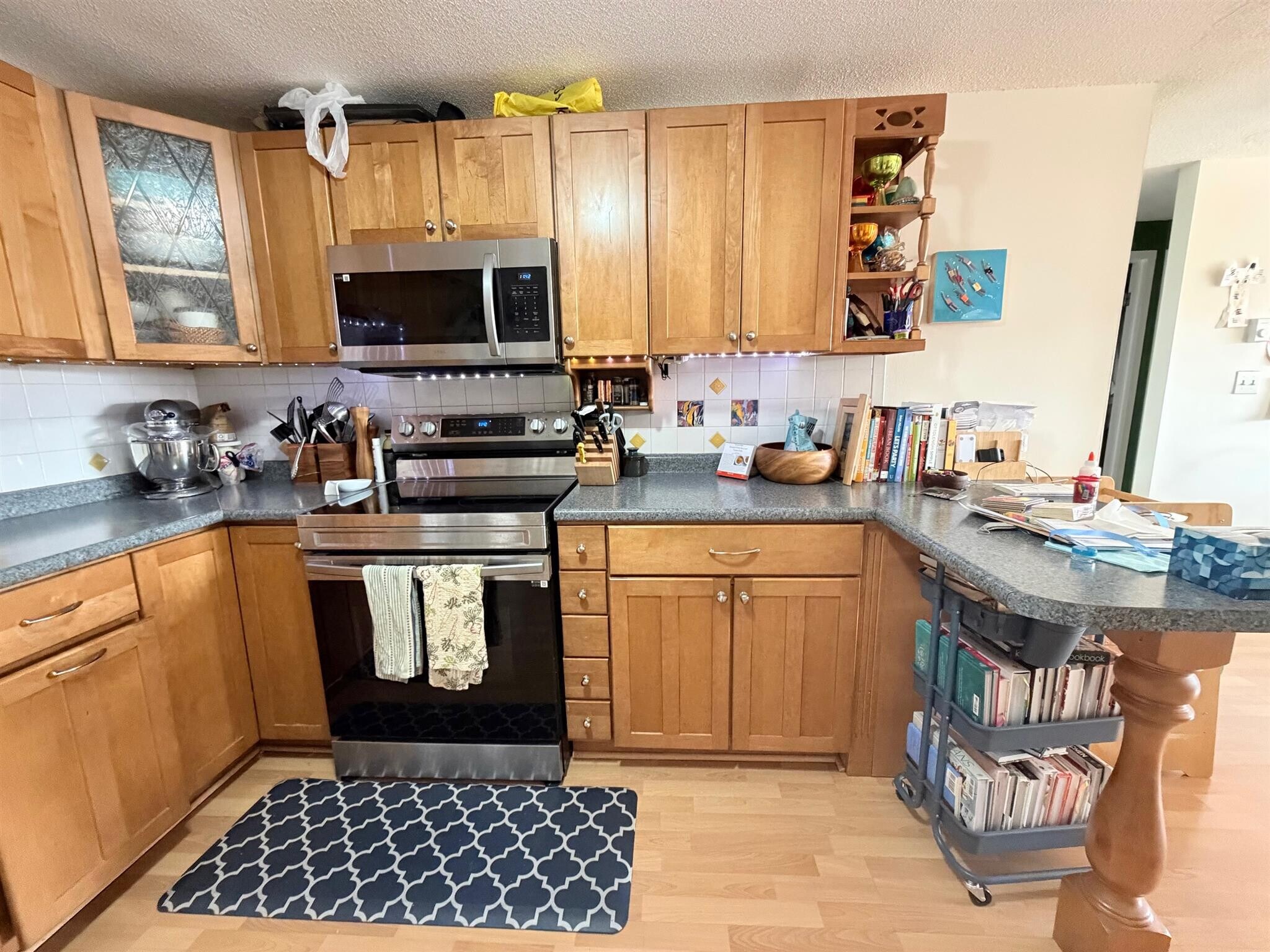 Building Photo - 94 Beacon St