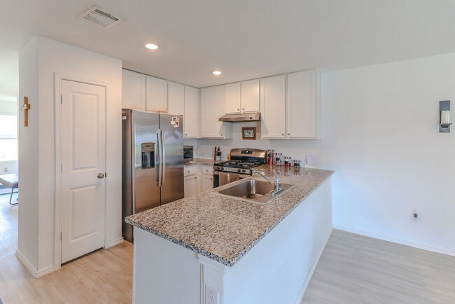 Building Photo - 10502 Torroja Wy