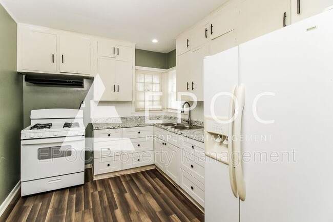 Building Photo - 2515 Bridwell St