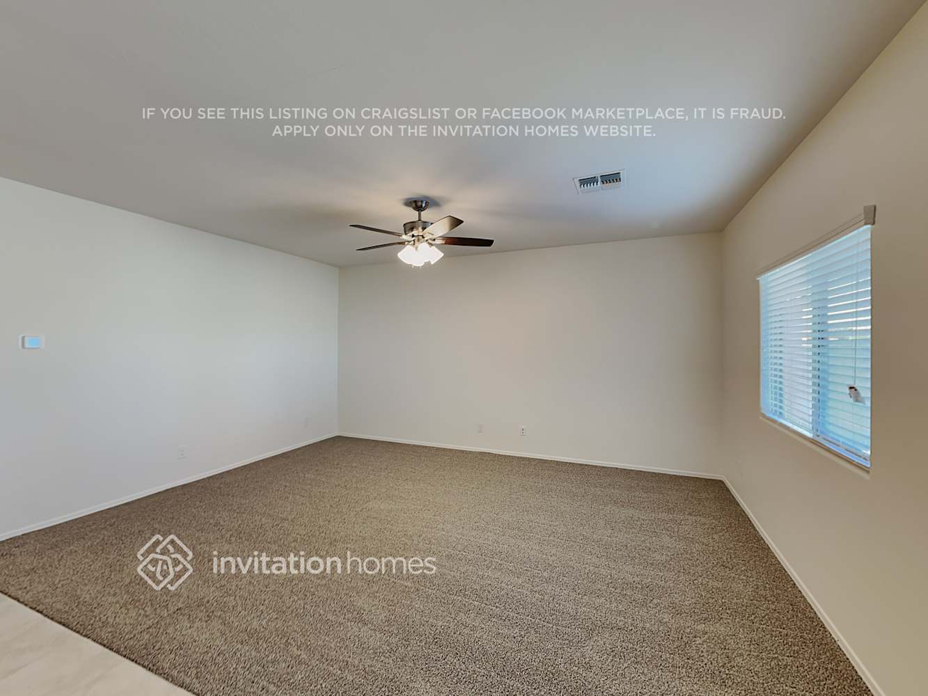 Building Photo - 18099 N Lakeside Ct