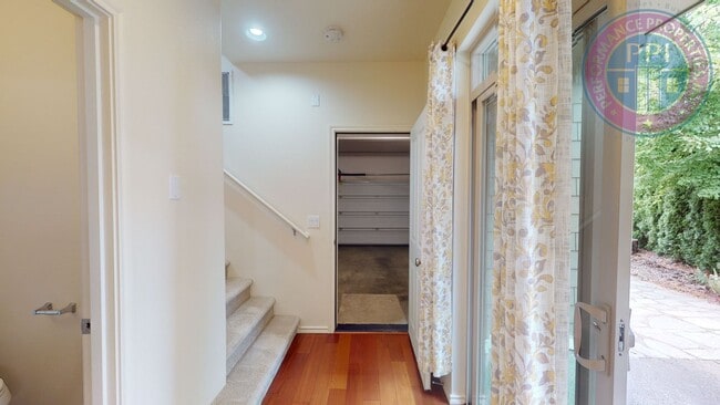 Building Photo - Bethany - Luxury Home, Central Air-Conditioning, Community Pool, Pet Welcome