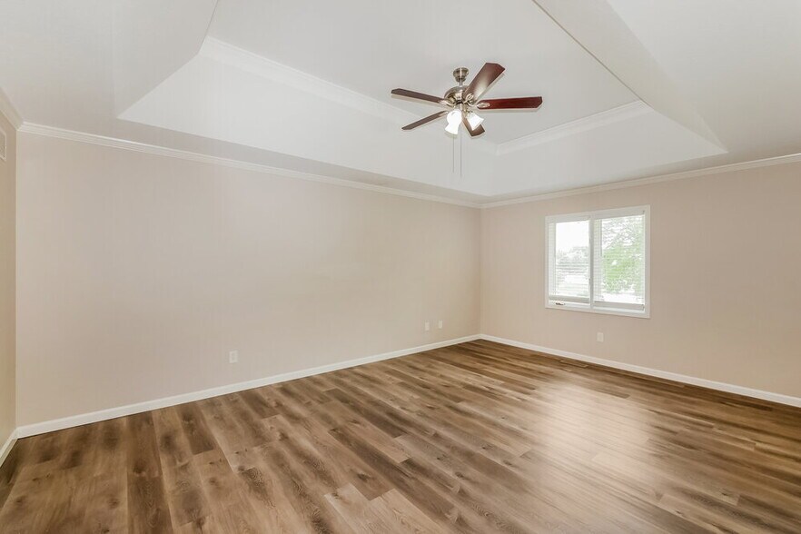 Building Photo - 100 Abbey Rd