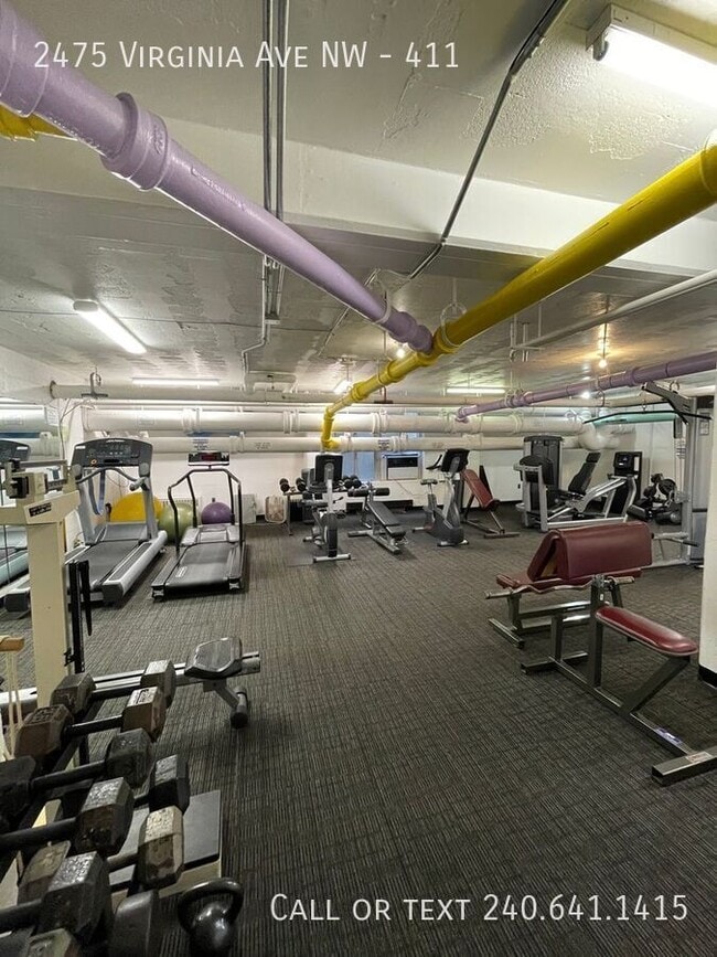 Building Photo - 2475 Virginia Ave NW