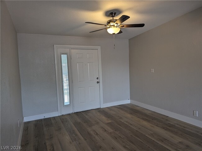 Building Photo - 4379 Hilldale Ave