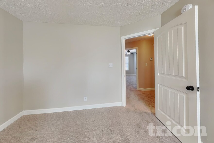 Building Photo - 3772 Windhaven Dr