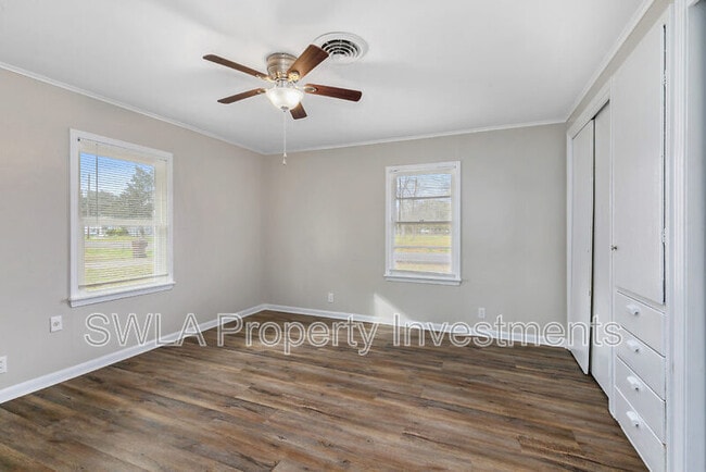 Building Photo - 728 Murbelle Rd