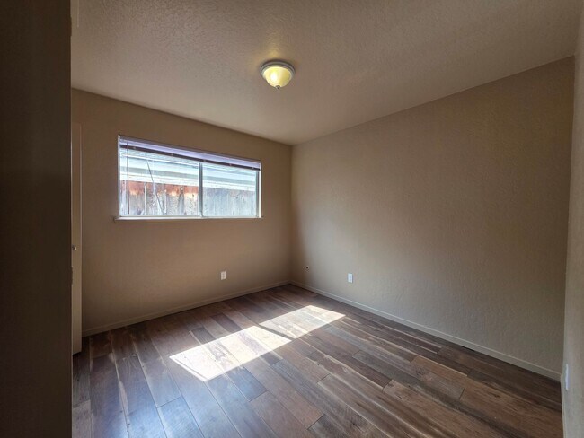 Building Photo - 240 Pedras Rd