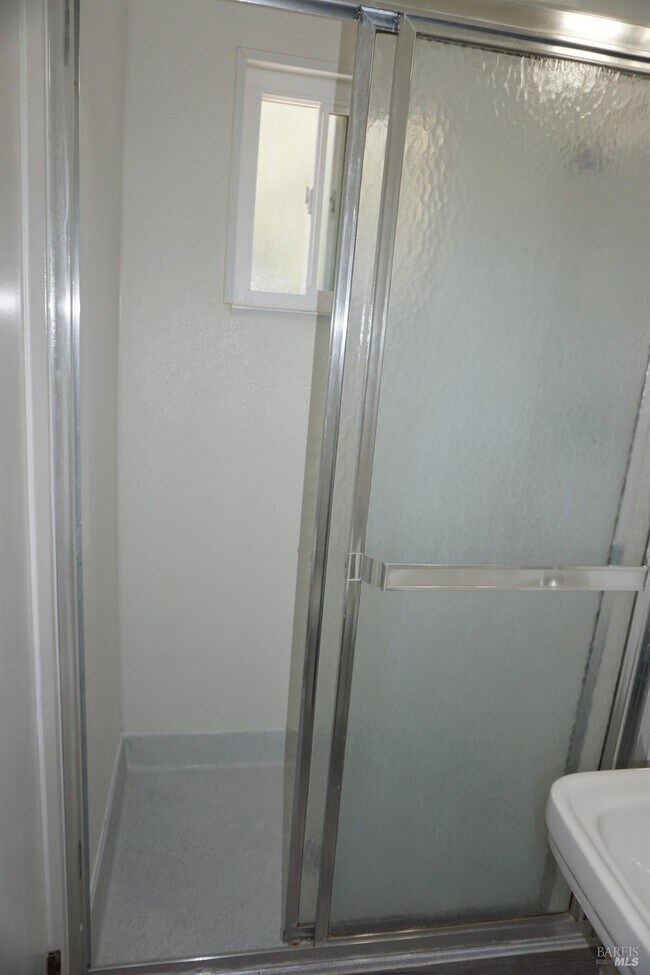 Building Photo - 142 El Poco Pl