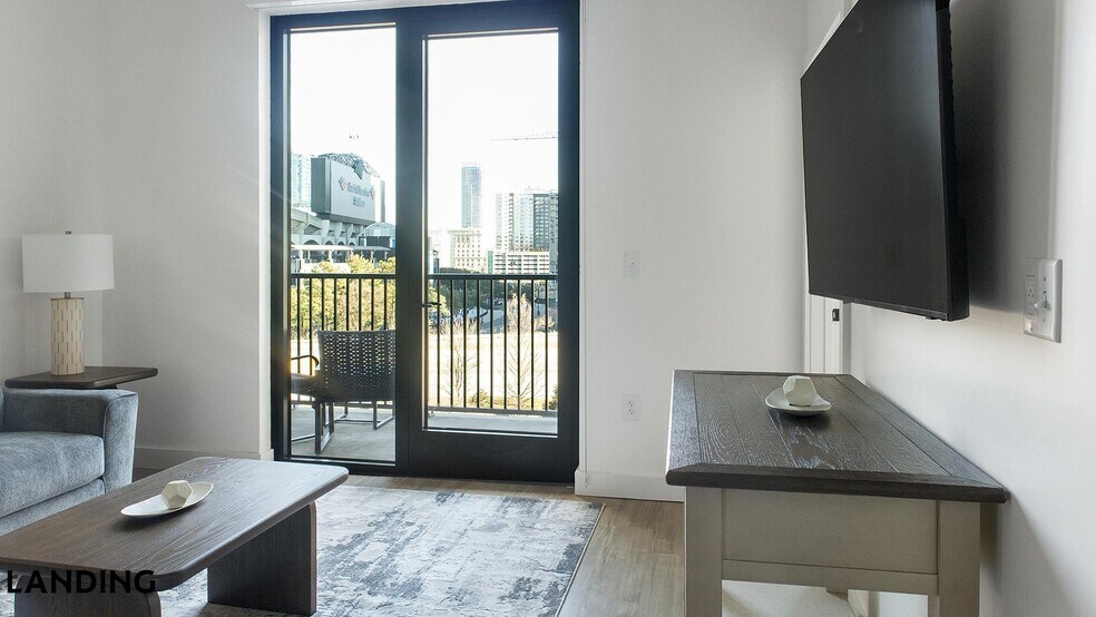 Building Photo - 1007 S Mint St