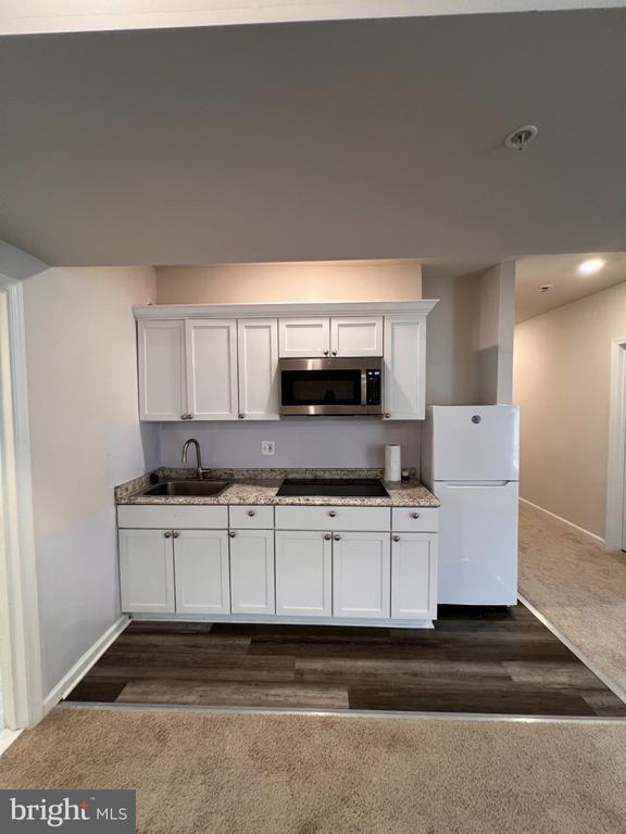 Building Photo - 9867 Selkie Ln