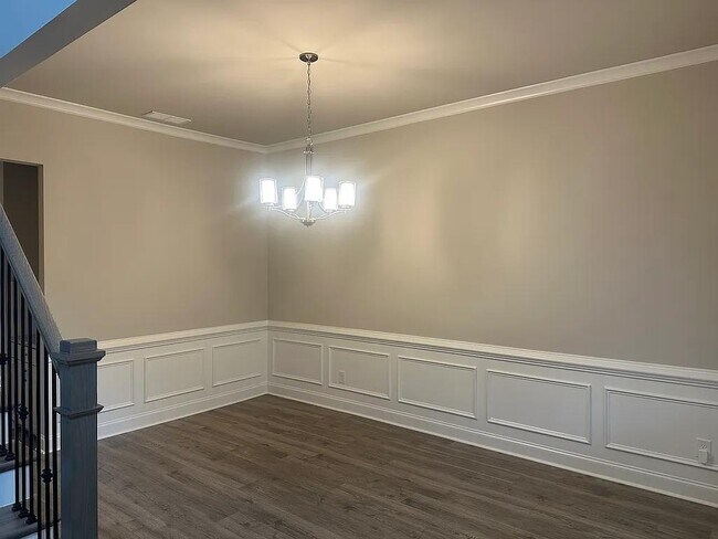 Building Photo - 1519 Windward Dr