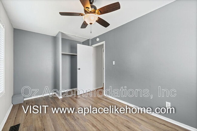 Building Photo - 3310 Iroquois Ln