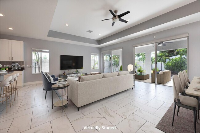 Building Photo - 4920 NE 1st Terrace