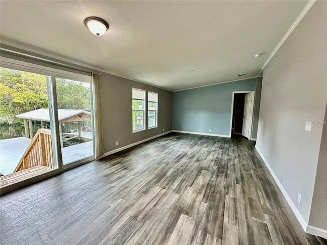 Building Photo - 55744 Holiday Cir