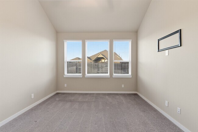 Building Photo - 9515 Willard Dr