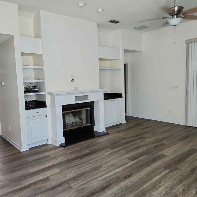 Building Photo - 96203 Ridgewood Cir