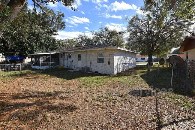 Building Photo - 3108 Ellis Ave