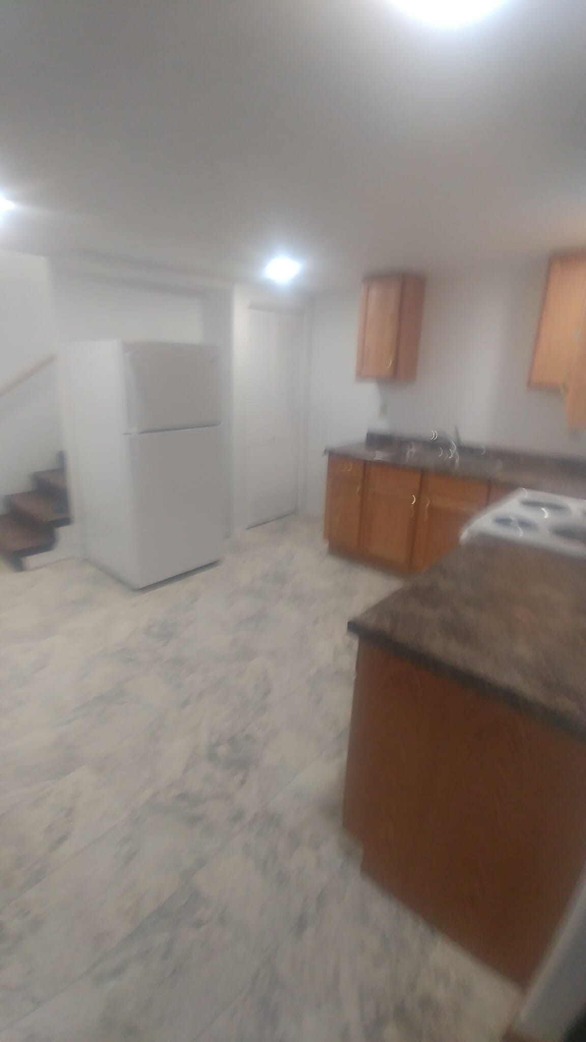 Building Photo - 412 E Cedar St