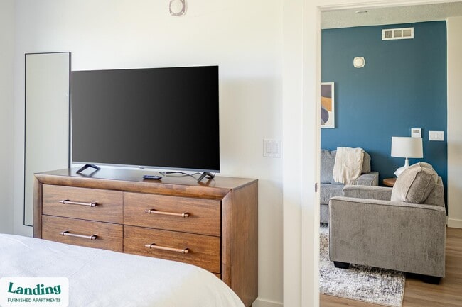 Building Photo - 357 E 500 S