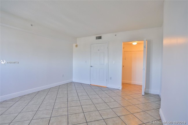 Building Photo - 3000 Coral Way