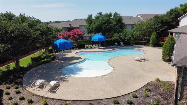 Building Photo - 4150 Florence Dr
