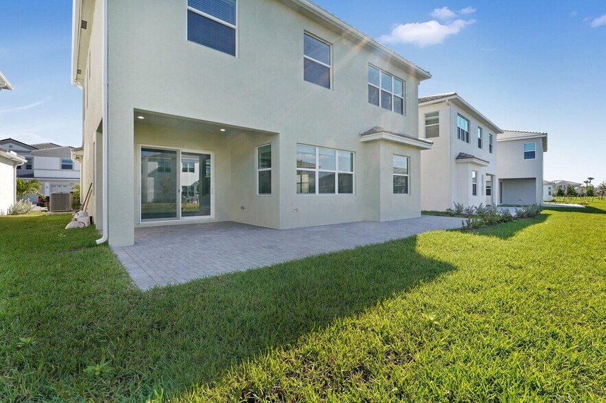 Building Photo - 14959 Redcove Pl